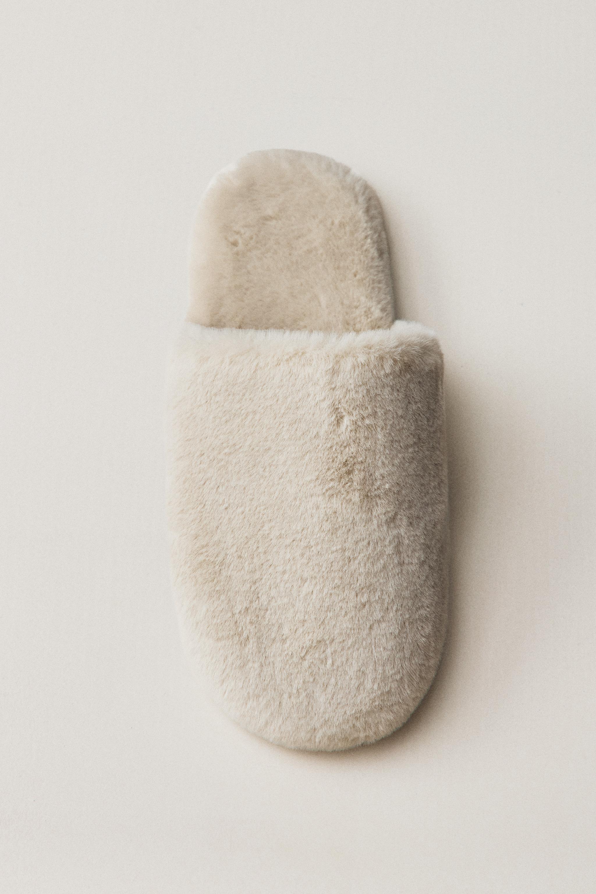 FAUX FUR MULE SLIPPERS
